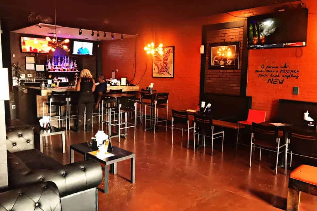 Intimate Pizza and Kava Bar and Lounge