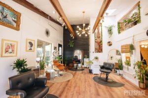 14 Gorgeous Indoor Photoshoot Locations in Austin | Peerspace