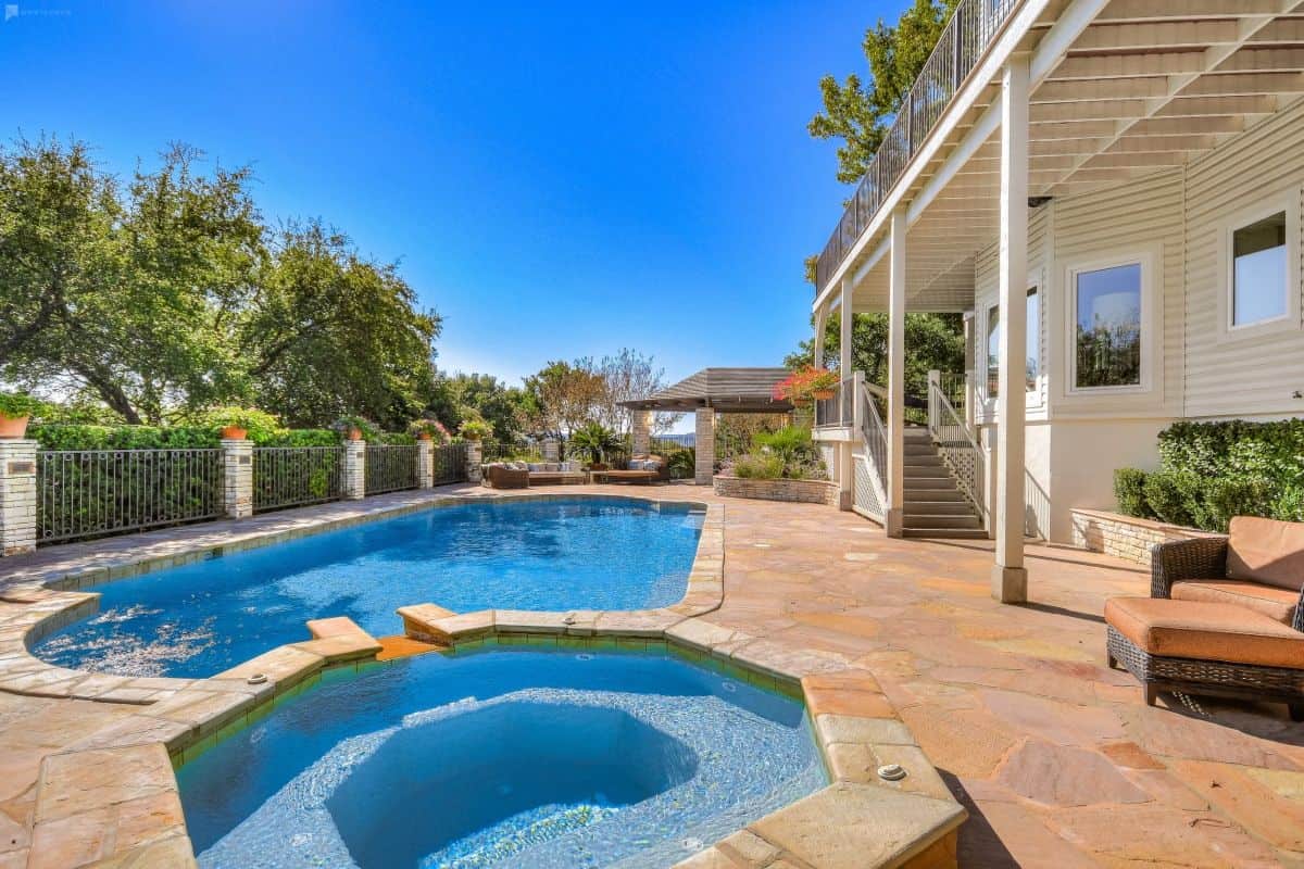 gorgeous home with pool and views