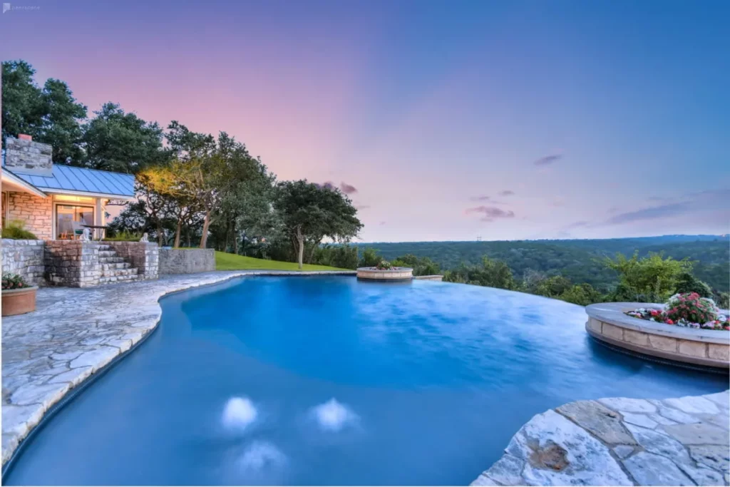 Outdoor Photoshoot Locations in Austin