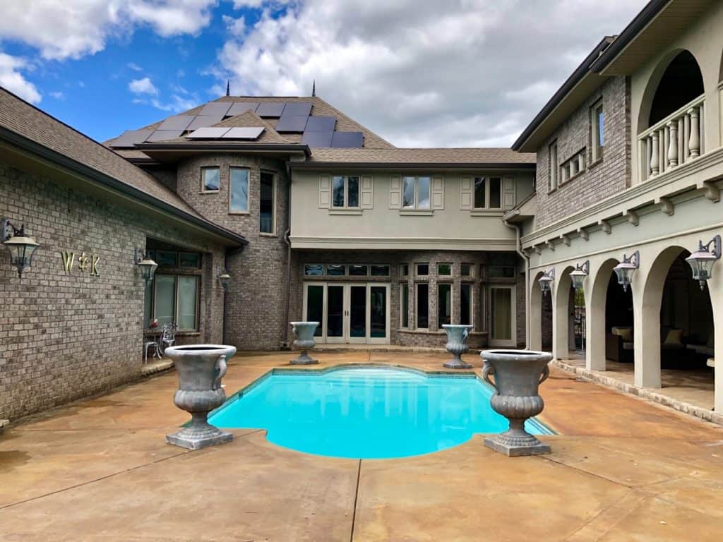 Rent A Mansion in Charlotte