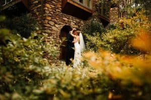 The 8 Best Wedding Videographers in Cleveland | Peerspace