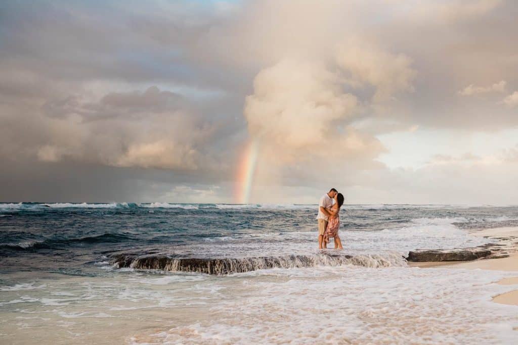 The 9 Best Engagement Photographers in Honolulu | Peerspace