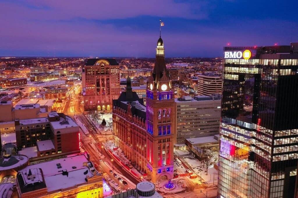 The 10 Best Commercial Photographers in Milwaukee | Peerspace