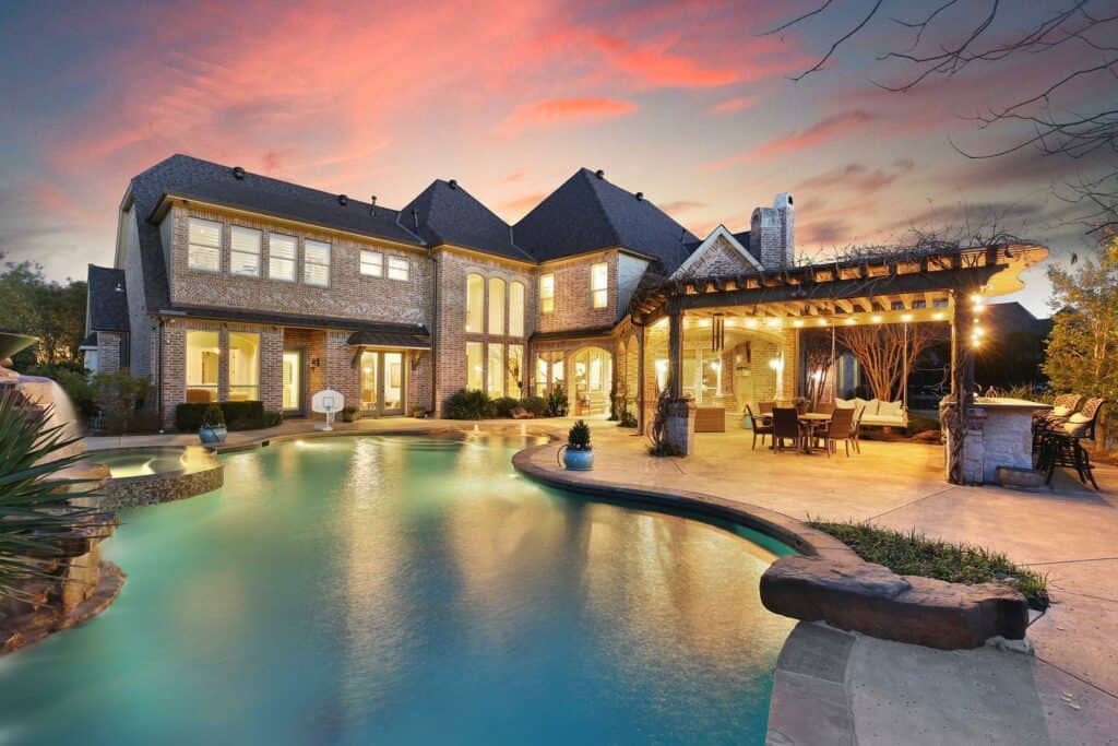 The 8 Best Real Estate Photographers in Dallas | Peerspace