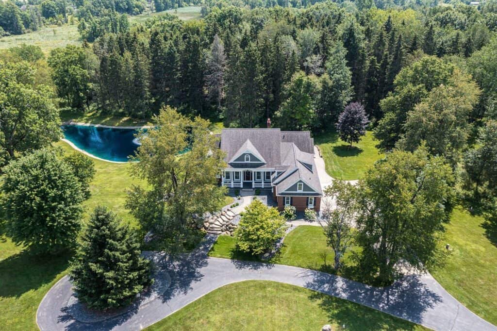 The 9 Best Real Estate Photographers in Detroit (2025) | Peerspace