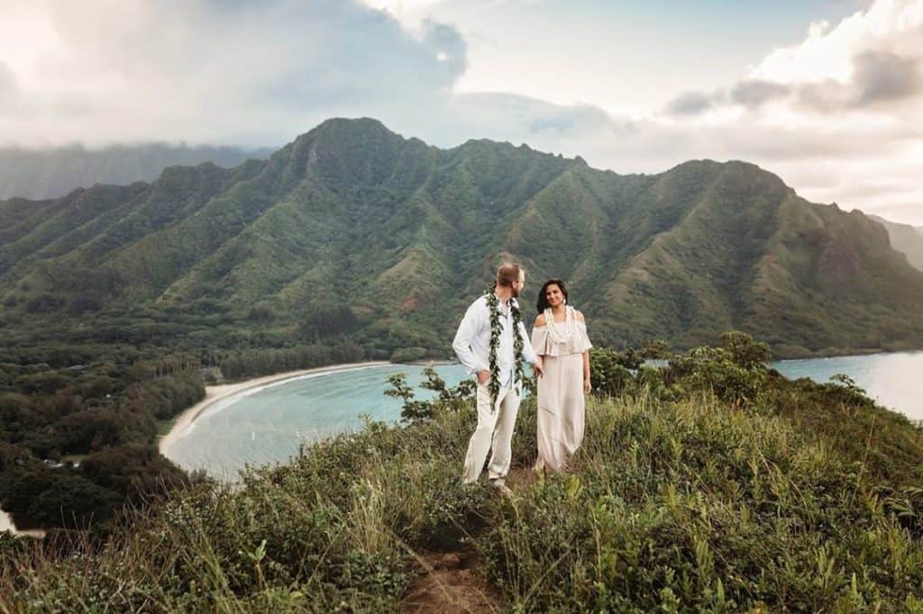 The 10 Best Wedding Photographers in Honolulu, HI - Peerspace