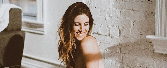 boudoir photographers in Nashville