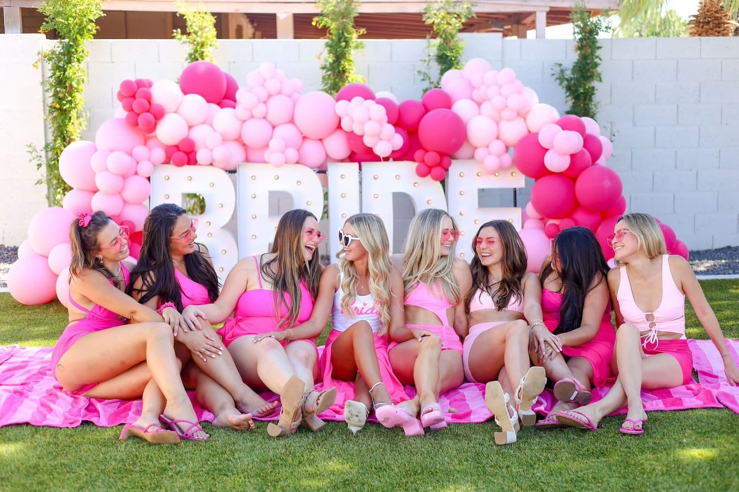 How & Where to Rent an Airbnb for a Fort Worth Bachelorette (2026) | Peerspace