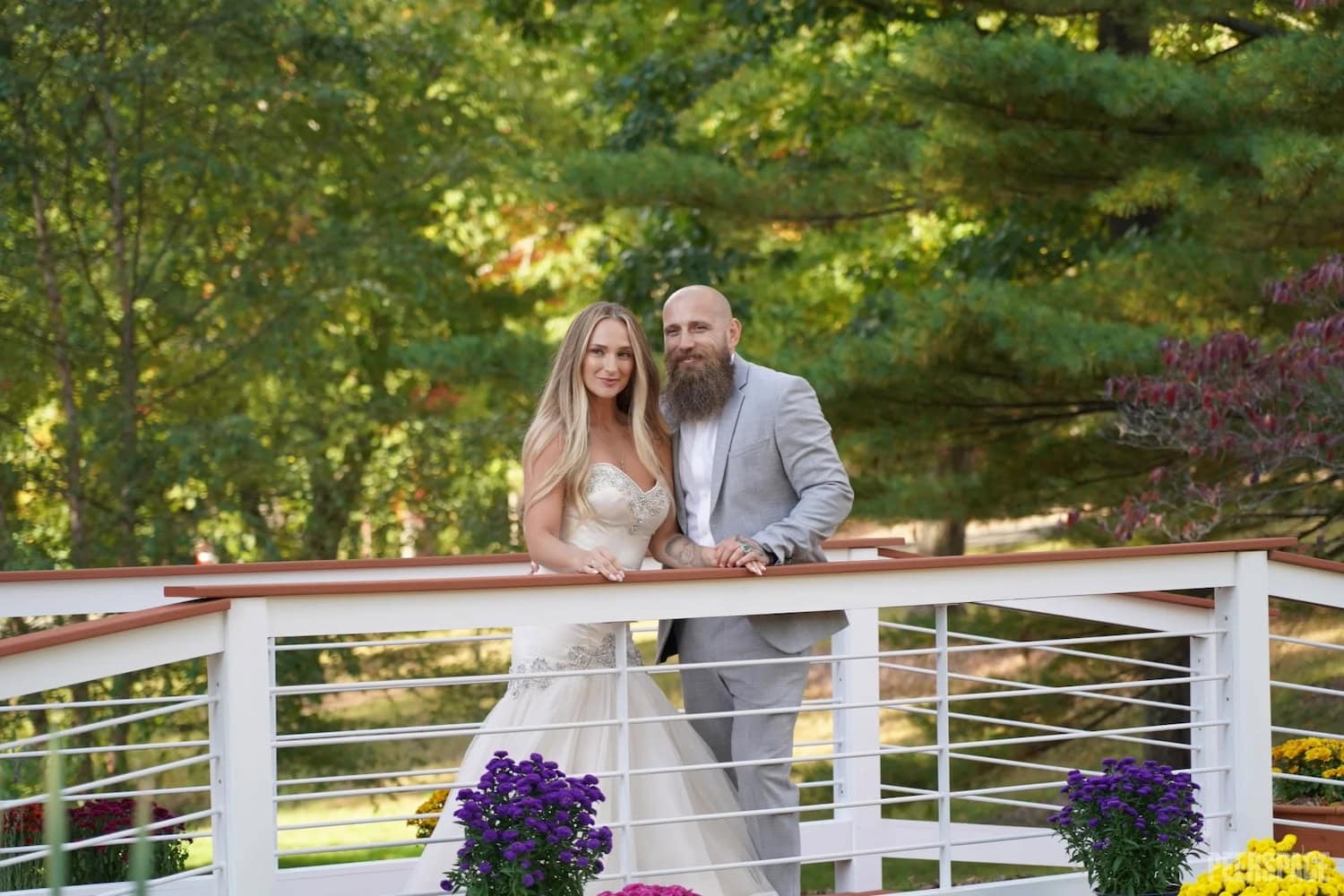 How & Where to Rent an Airbnb for a Wedding Venue in New Hampshire | Peerspace