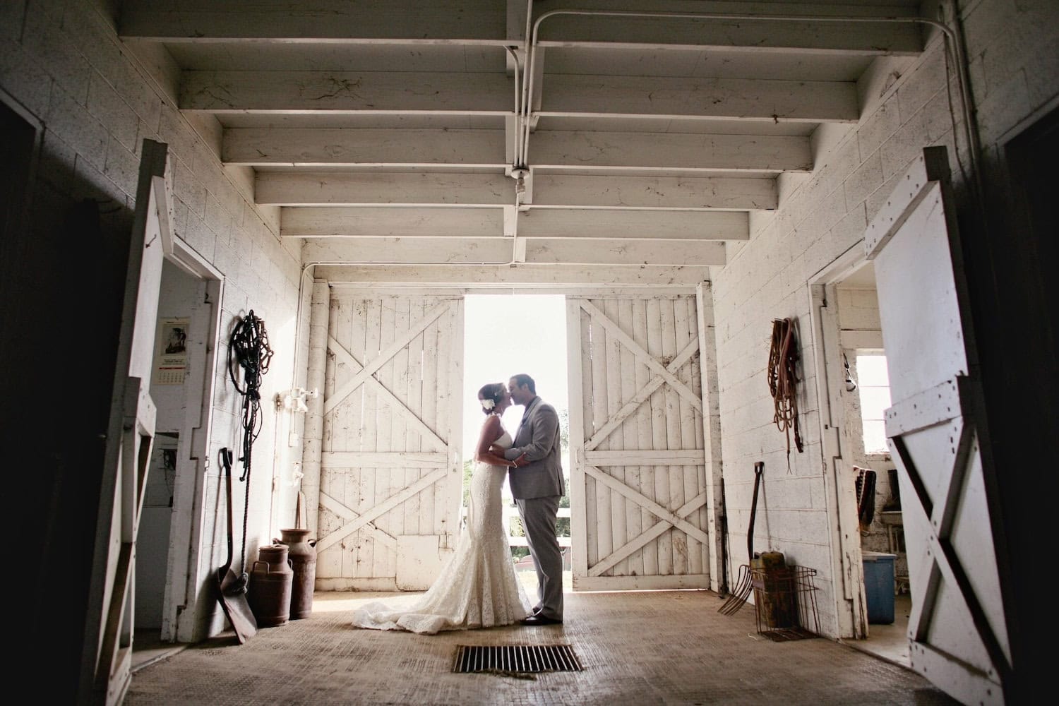 How & Where to Rent an Airbnb for a Wedding Venue in Connecticut | Peerspace