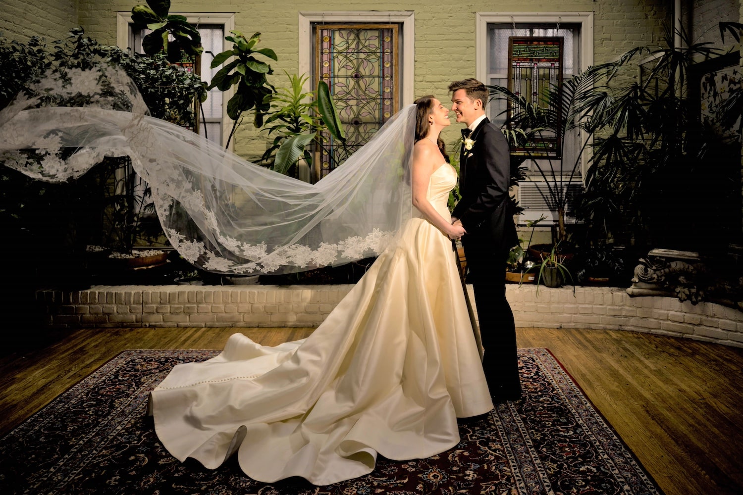 How & Where to Rent an Airbnb for a Wedding Venue in New York City | Peerspace