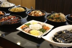 10 Fun Potluck Party Ideas (2025) | Peerspace