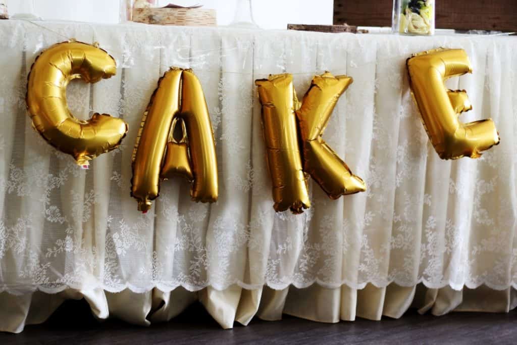 cake balloon