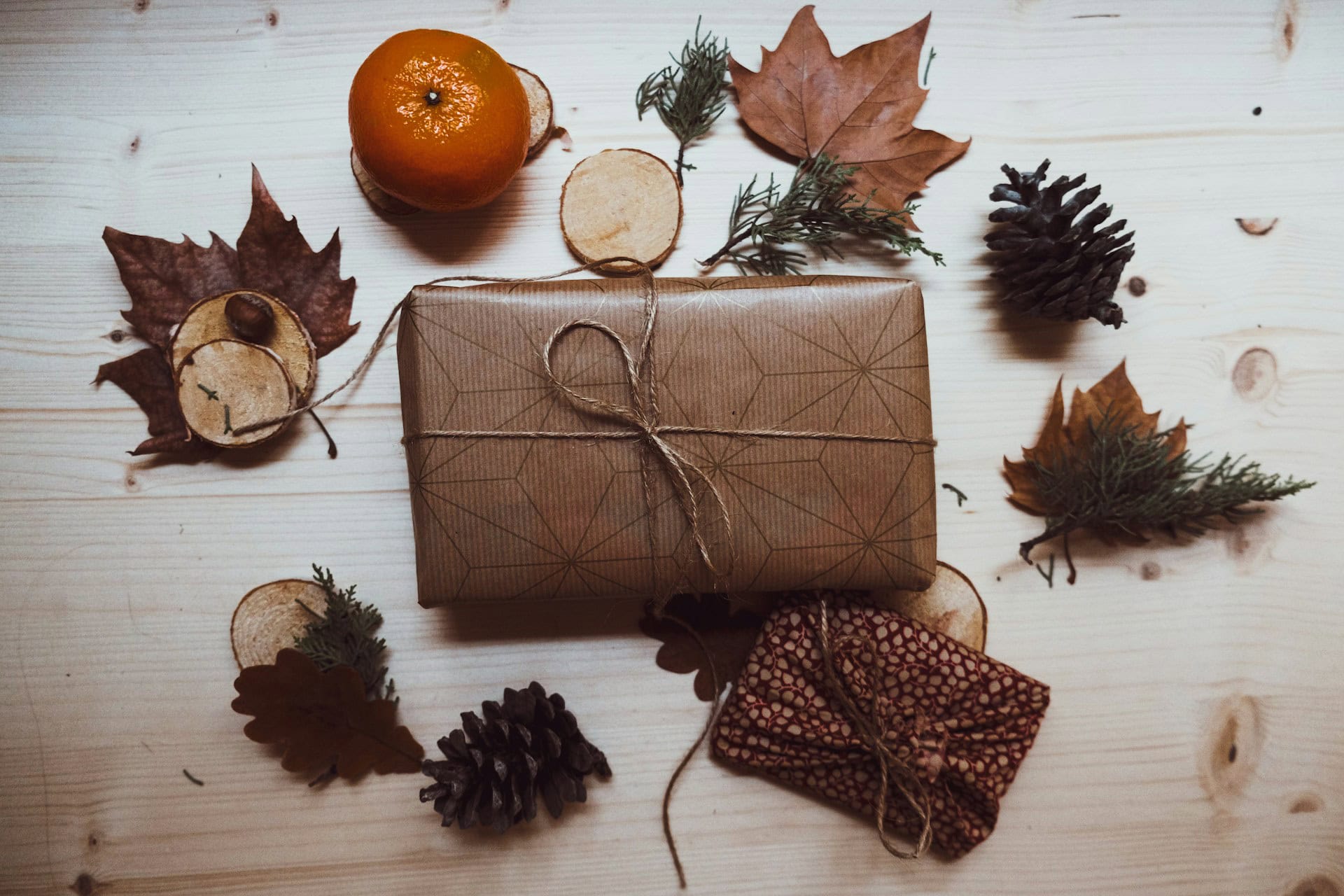 Friendsgiving Gift Ideas for Everyone at the Table | Peerspace