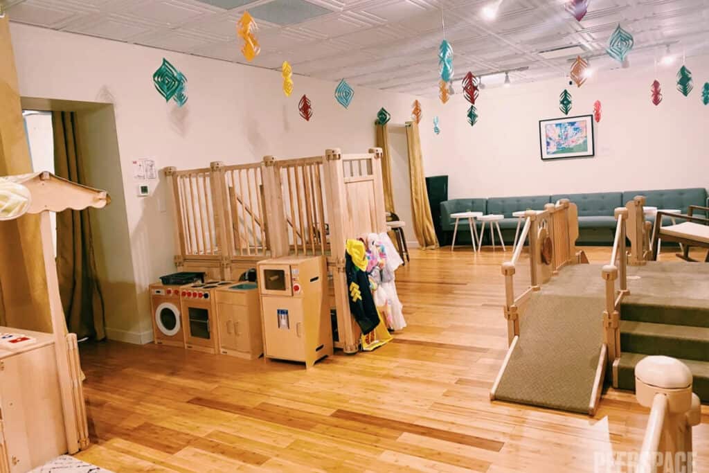 Perfect Space for a Family Gathering, First Birthday, Baby Shower or Holiday Party