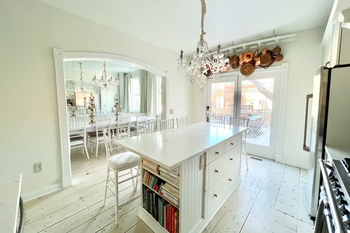 Here’s How and Where to Rent an Apartment for a Day (2024) Peerspace