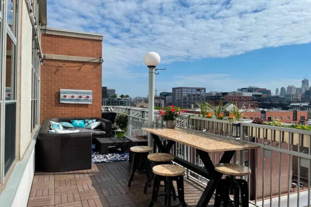 penthouse patio in west loop