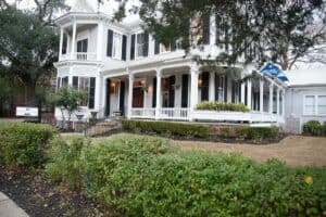 Where Was “Roxanne” Filmed? | Peerspace