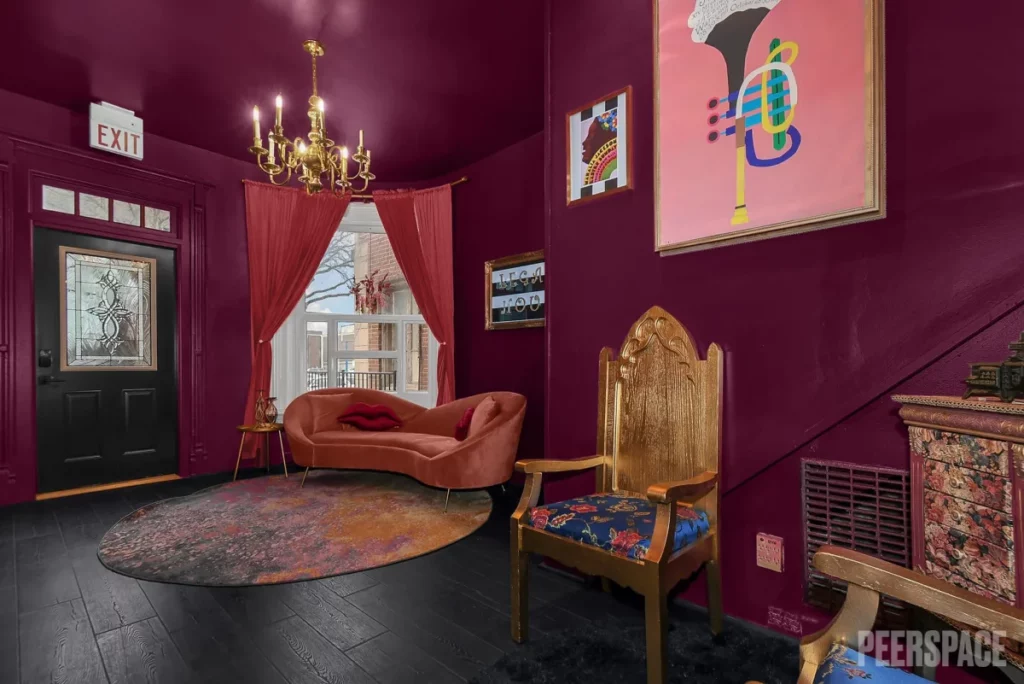 Artistic Downtown Brownstone with a NOLA Vibe