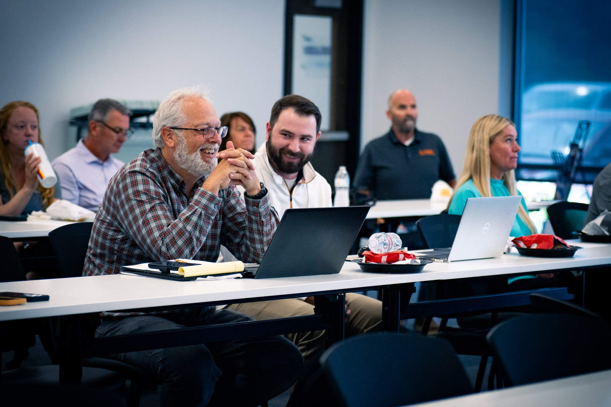 Choosing the right corporate event planner for a Kansas company event