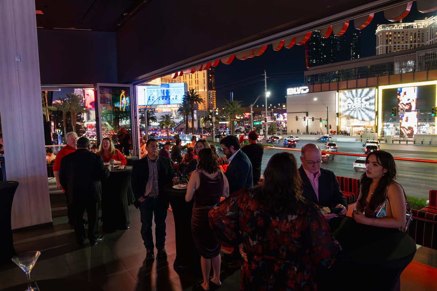 Attendees networking at a corporate event produced in Las Vegas
