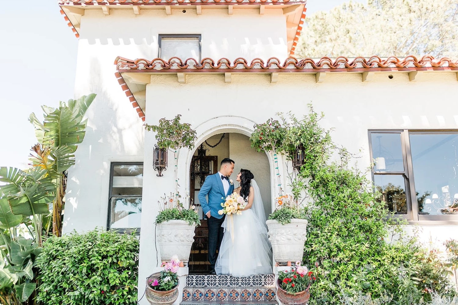 How and Where to Rent an Airbnb for a Wedding in Southern California (2025) | Peerspace