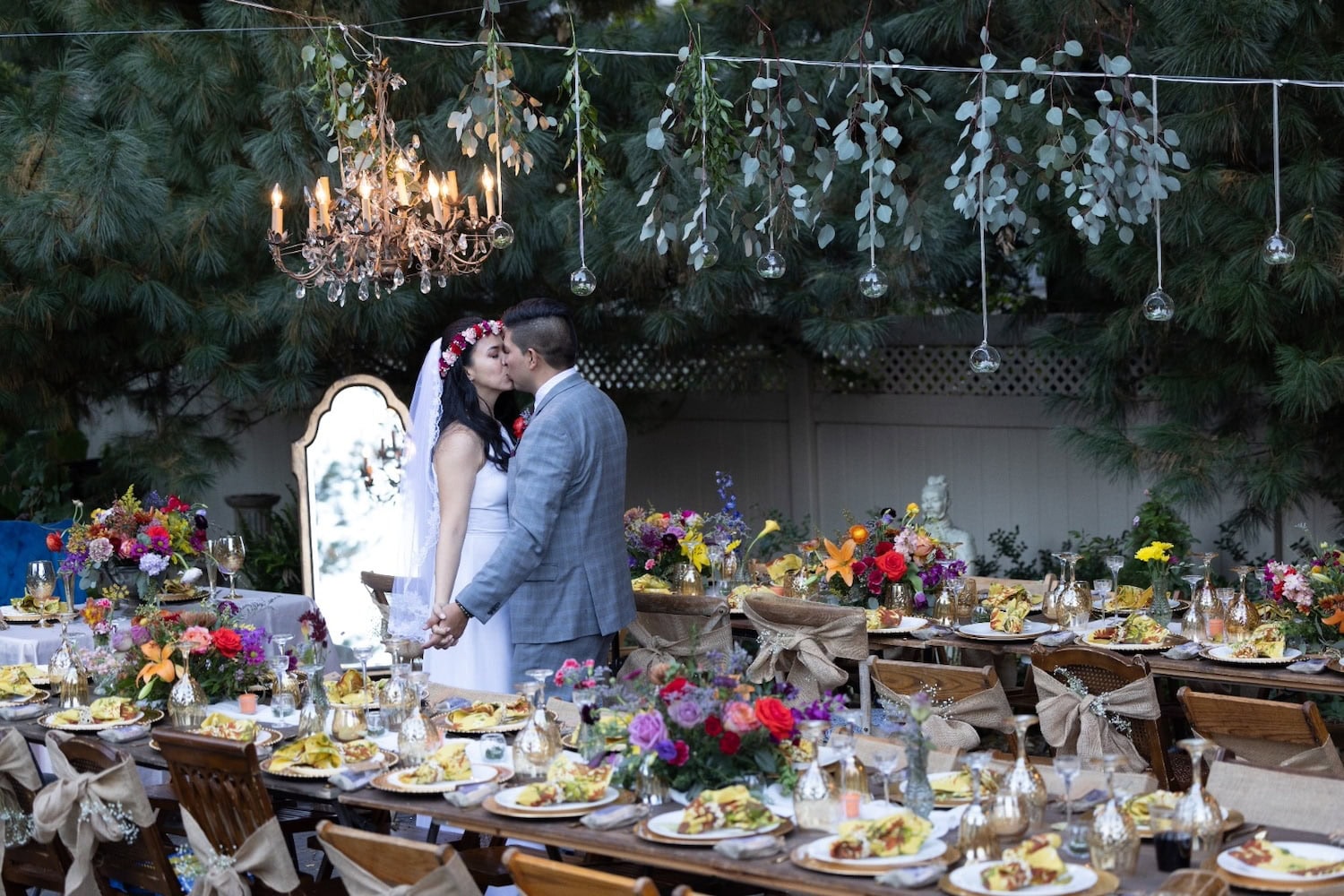 How & Where to Rent an Airbnb for a Wedding Venue in Hawaii | Peerspace