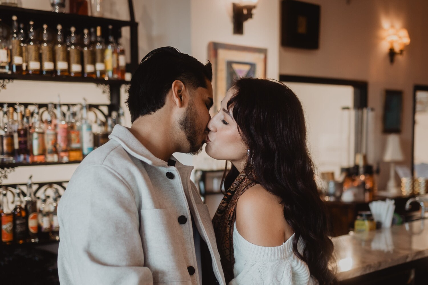 10-Year Anniversary Ideas: All You Need for a Celebration as Timeless as Your Love Story | Peerspace