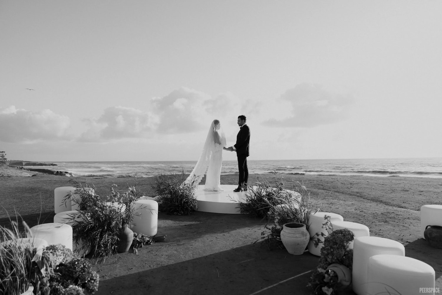 How and Where to Rent an Airbnb Wedding Venue in San Diego | Peerspace