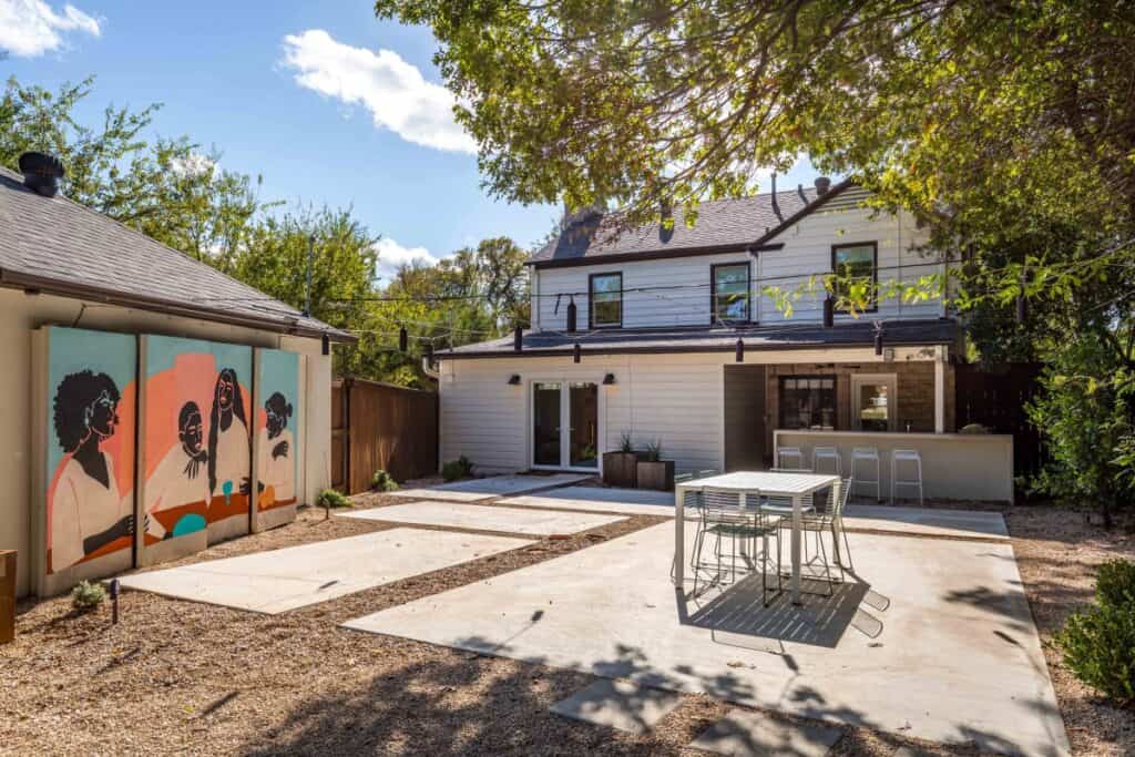 multipurpose home near bishop arts district dallas