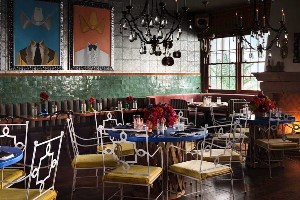 Interior shot of El Carlos Elegante in Dallas