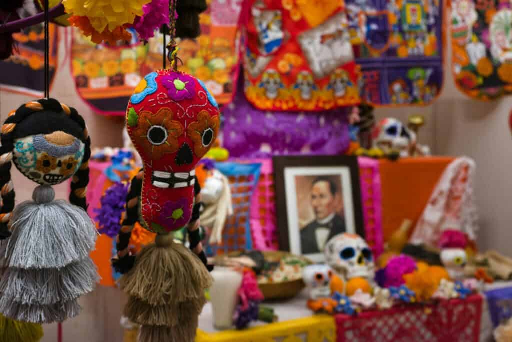 22 Unique Dia De Los Muertos Food Ideas | Peerspace