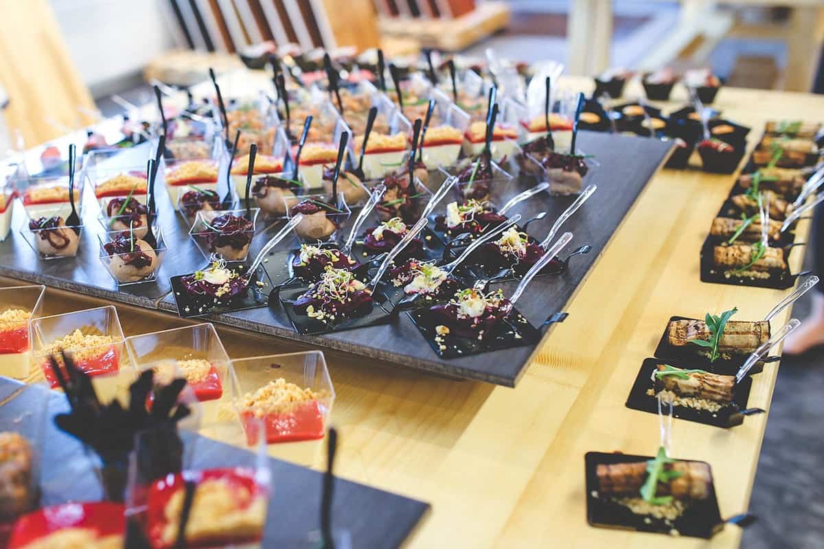 The 8 Best Caterers in Chicago | Peerspace