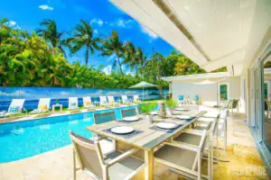 14 Fun Pool Party Food Ideas | Peerspace