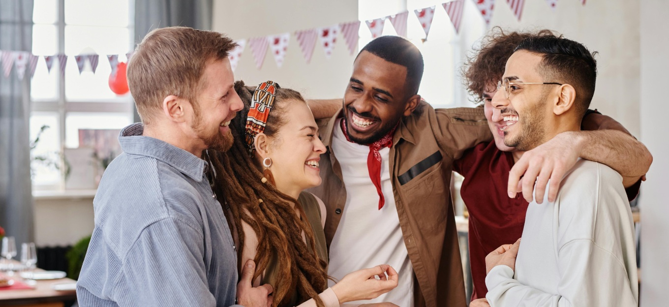13 Unforgettable Going Away Party Ideas | Peerspace