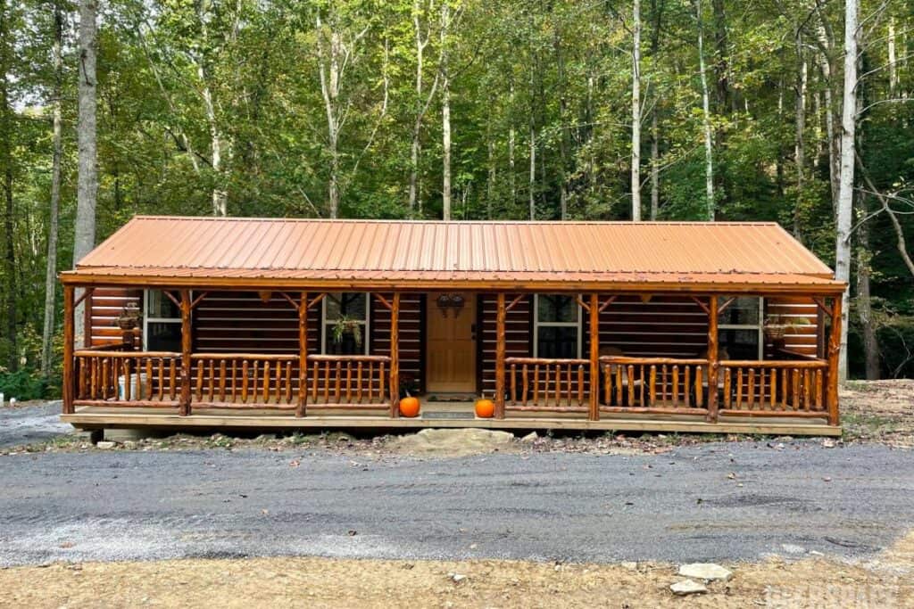 Cabin on the Hatfield McCoy Trail System