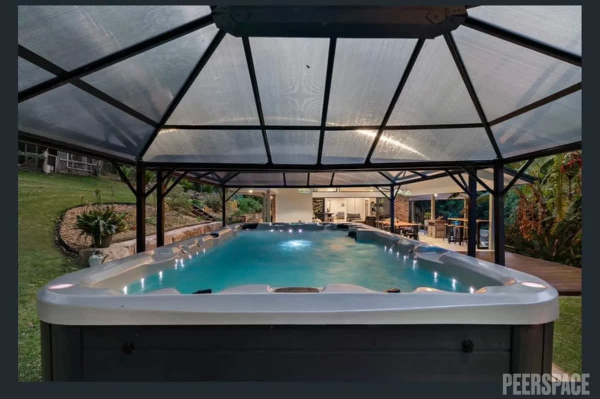 Here’s How & Where To Hire A Hot Tub in Sydney For A Day | Peerspace