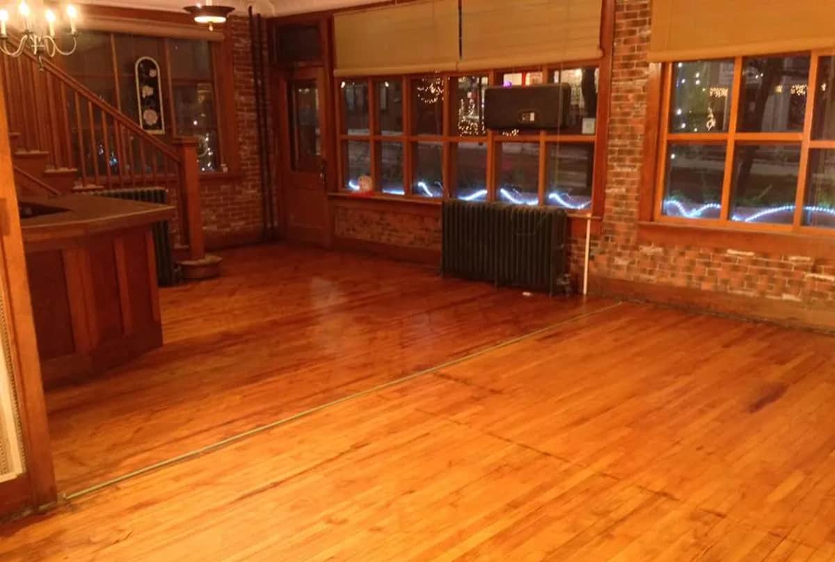 11 Fun Team Building Ideas in Grand Rapids Peerspace