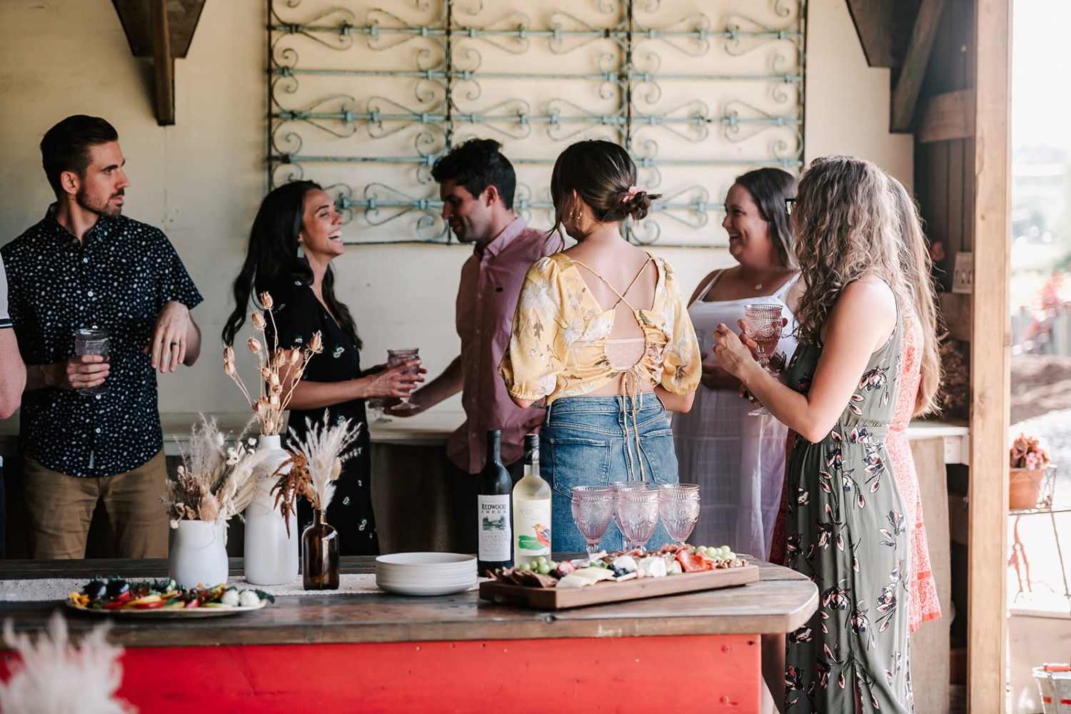 Bee-Themed Gender Reveal Ideas That are Sweet as Honey | Peerspace