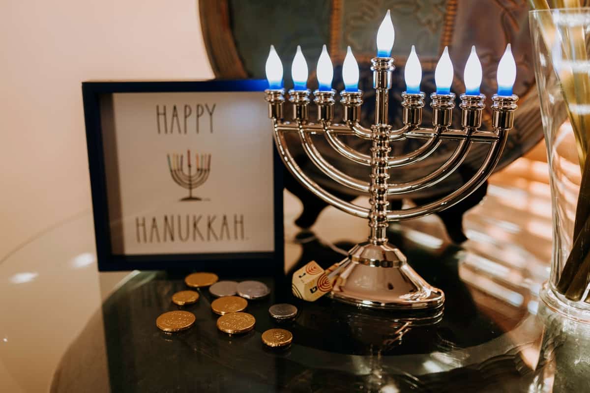 hanukkah party ideas