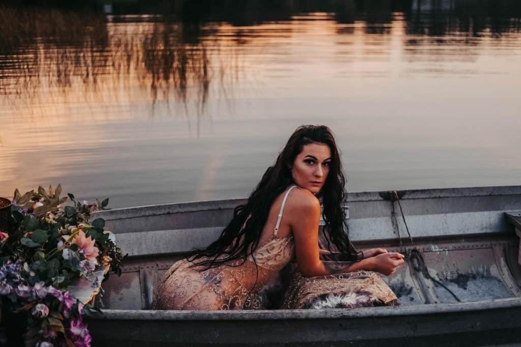 The 10 Best Boudoir Photographers in Orlando | Peerspace