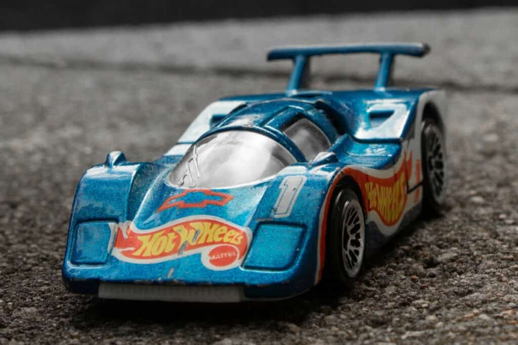 a blue hot wheels toy car