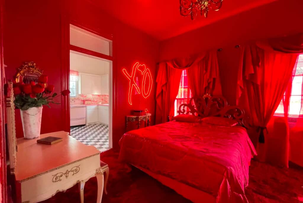 A red-hued bedroom in Houston