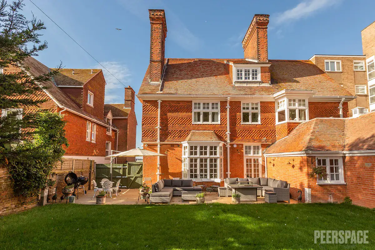 12 Unique Jubilee Tea Party Ideas Peerspace