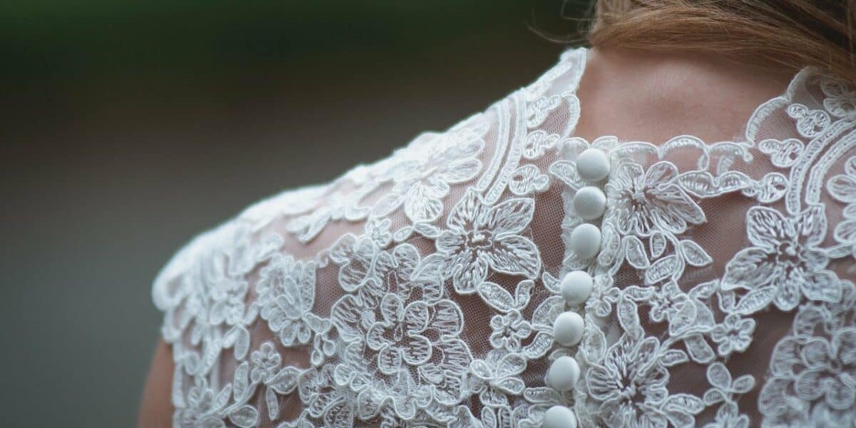 lace dress
