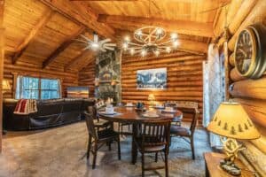 What is a Set Piece? (And How to Write a Compelling One) | Peerspace