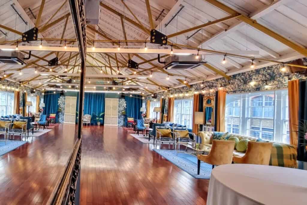 Best Costume Rental Companies in London