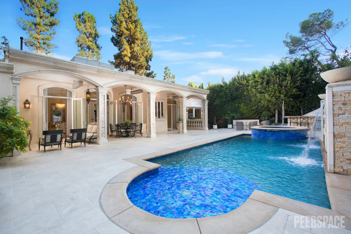 Elegant Beverly Hills Mansion Estate