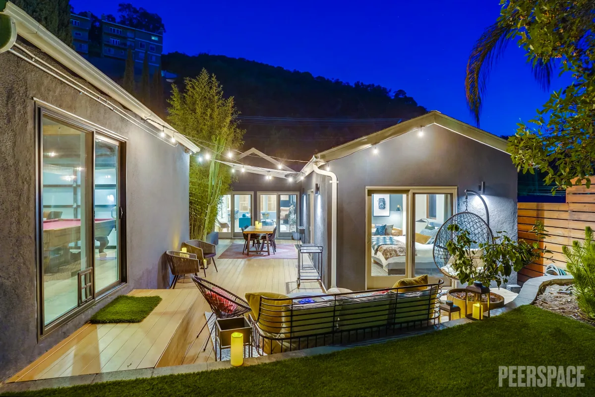 Hollywood Hills Home with Game Room, Jacuzzi, Fire Pit, and Projector